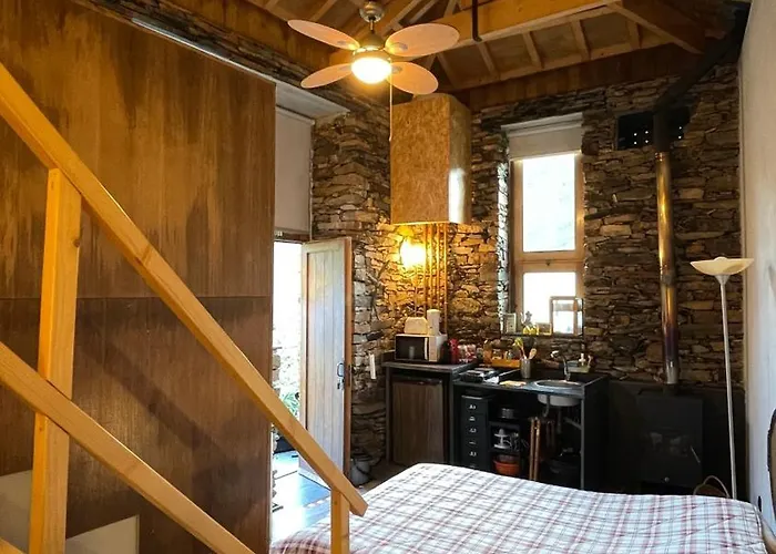 Dom wakacyjny Casa Da Ribeira- Aldeia Da Paradinha Com Fluvial *